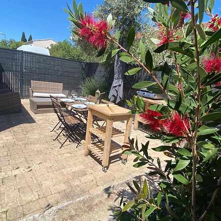 Gite Independant En Centre-Ville LʼIsle-sur-la-Sorgue المظهر الخارجي الصورة